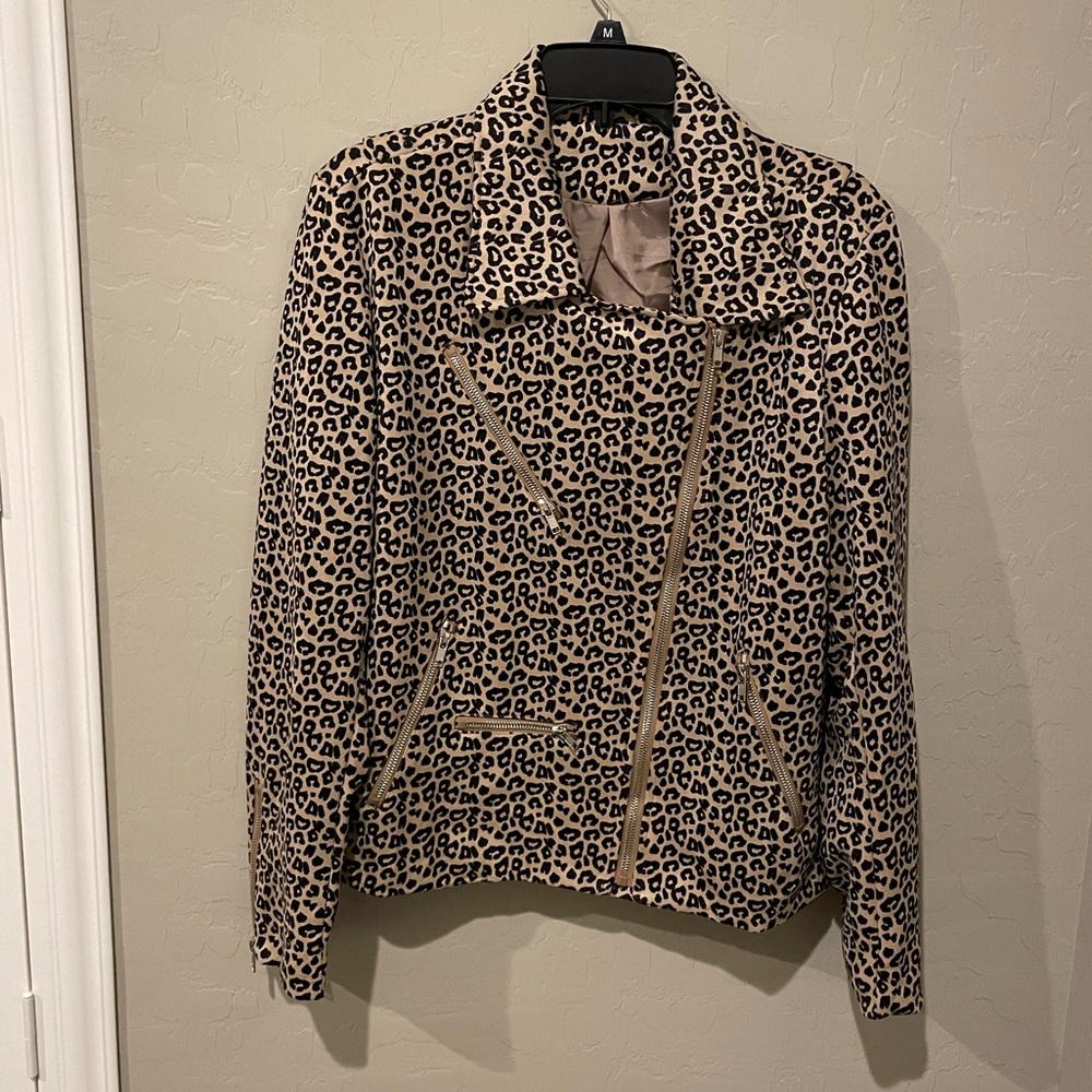 #27 1 Left! 🌟Cheetah Moto Style Offset Zipper Jacket * - Picture 3 of 4